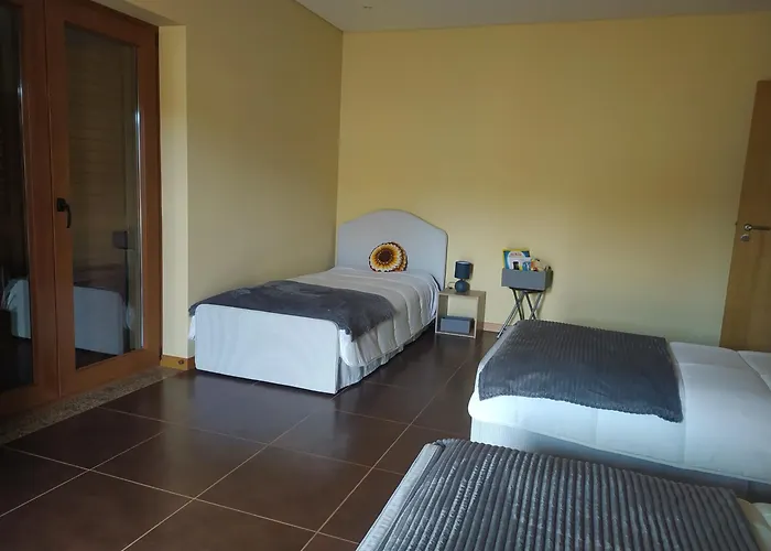 펜션 Casa Toucinhas Vale de Porco (Braganca)